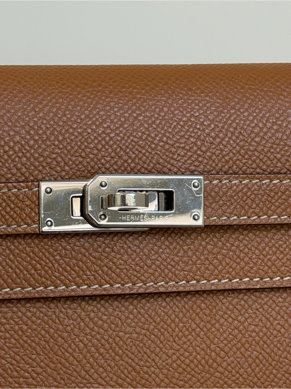 Hermes Gold Epsom Kelly Wallet with Palladium Hardware 2018 - Picture 5 of 8